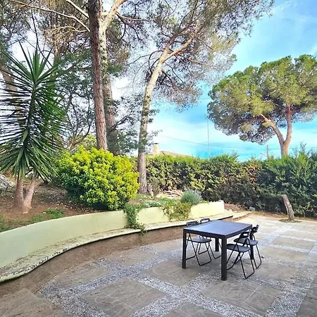 The Avis Forest, Swimming Pool And Great Countryside Setting Holiday home
